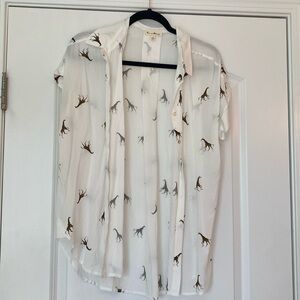 Giraffe button up